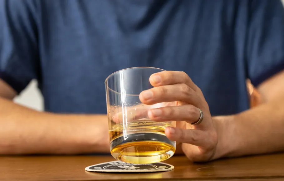 8 frågor (och svar) kring alkoholkonsumtion och riskbruk