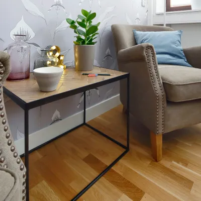 Väntrum med fåtöljer